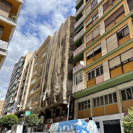 Cozy San Cristobal Apartment In Heart Of Alicante Ngoại thất bức ảnh