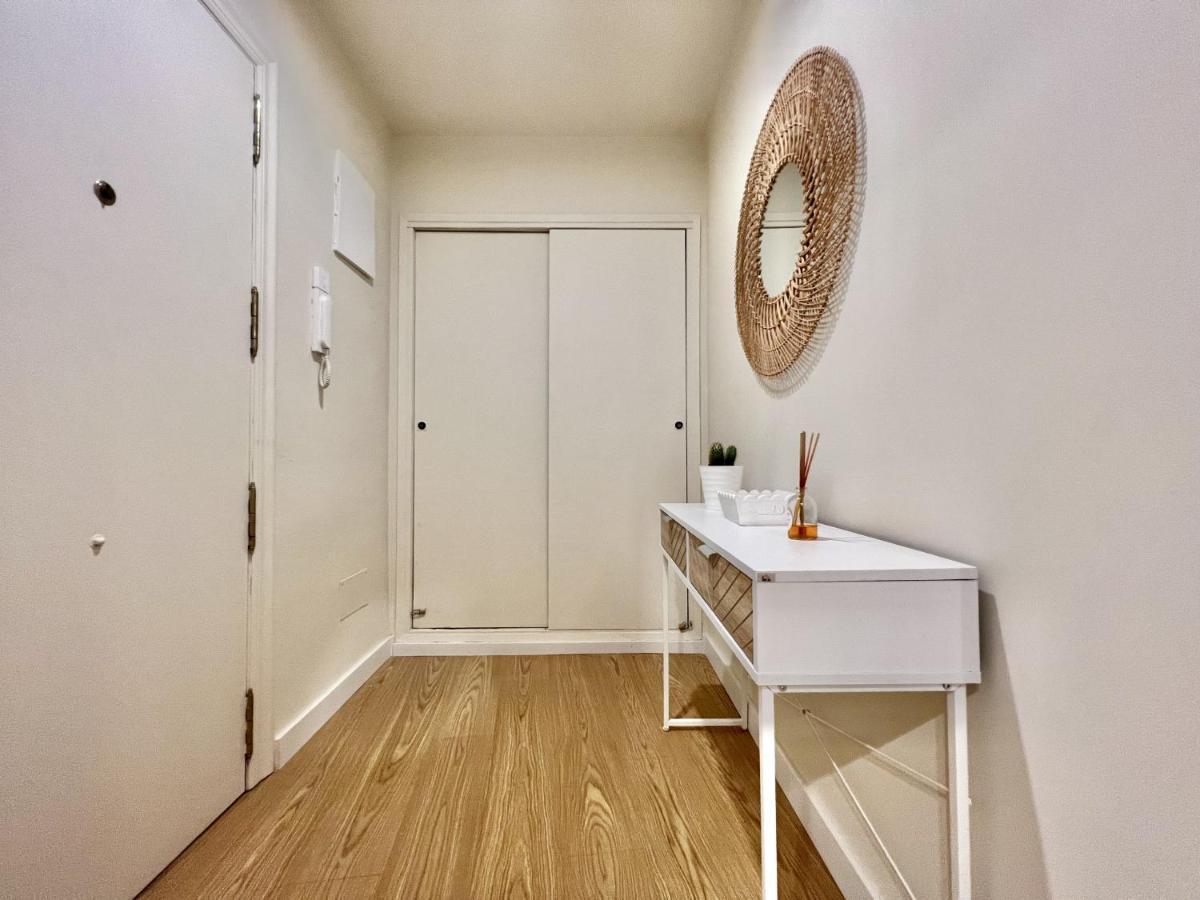 Cozy San Cristobal Apartment In Heart Of Alicante Ngoại thất bức ảnh