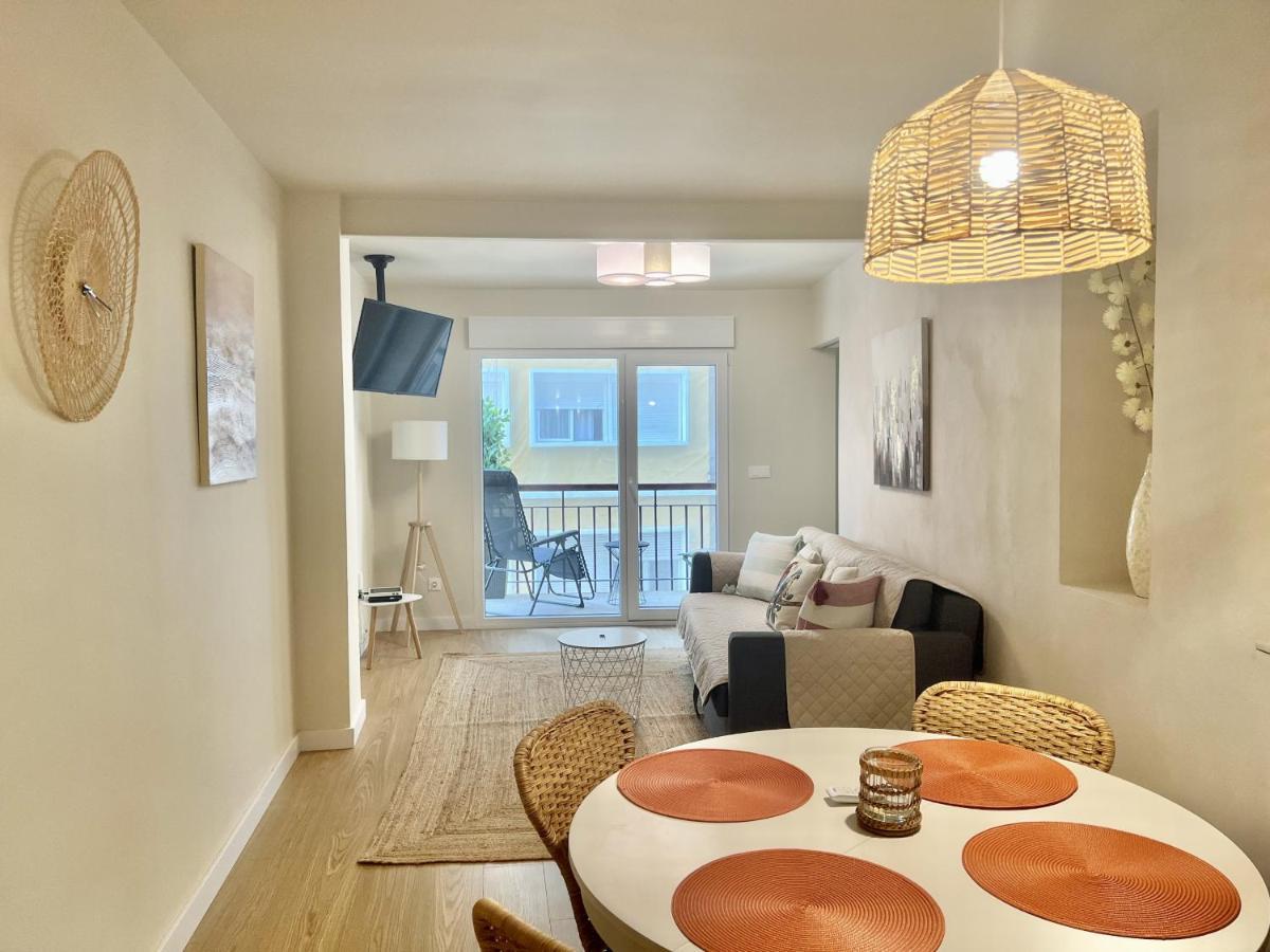 Cozy San Cristobal Apartment In Heart Of Alicante Ngoại thất bức ảnh