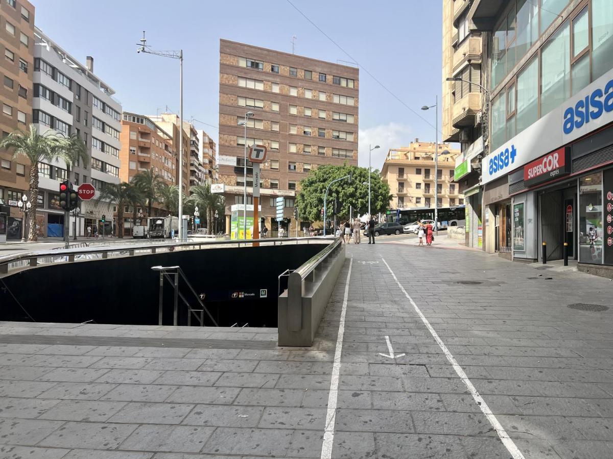 Cozy San Cristobal Apartment In Heart Of Alicante Ngoại thất bức ảnh