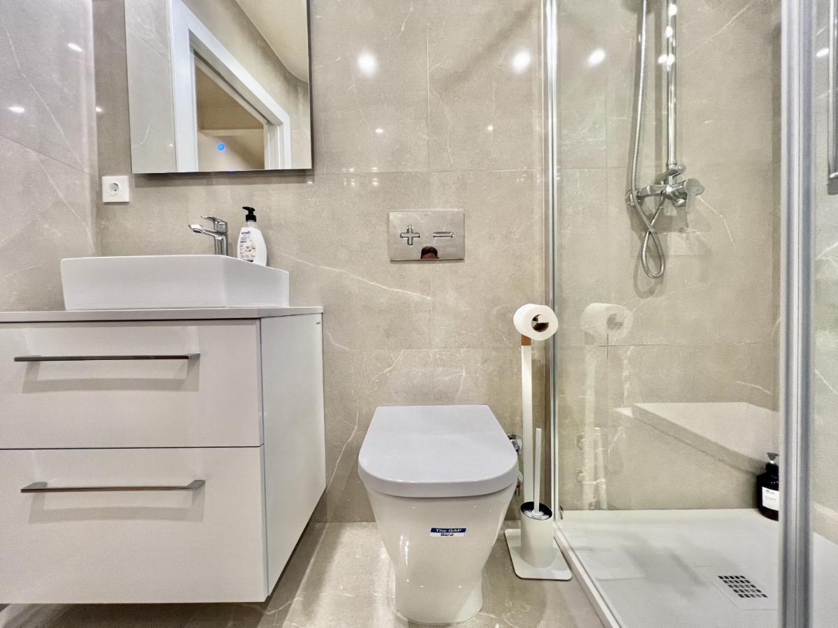 Cozy San Cristobal Apartment In Heart Of Alicante Ngoại thất bức ảnh