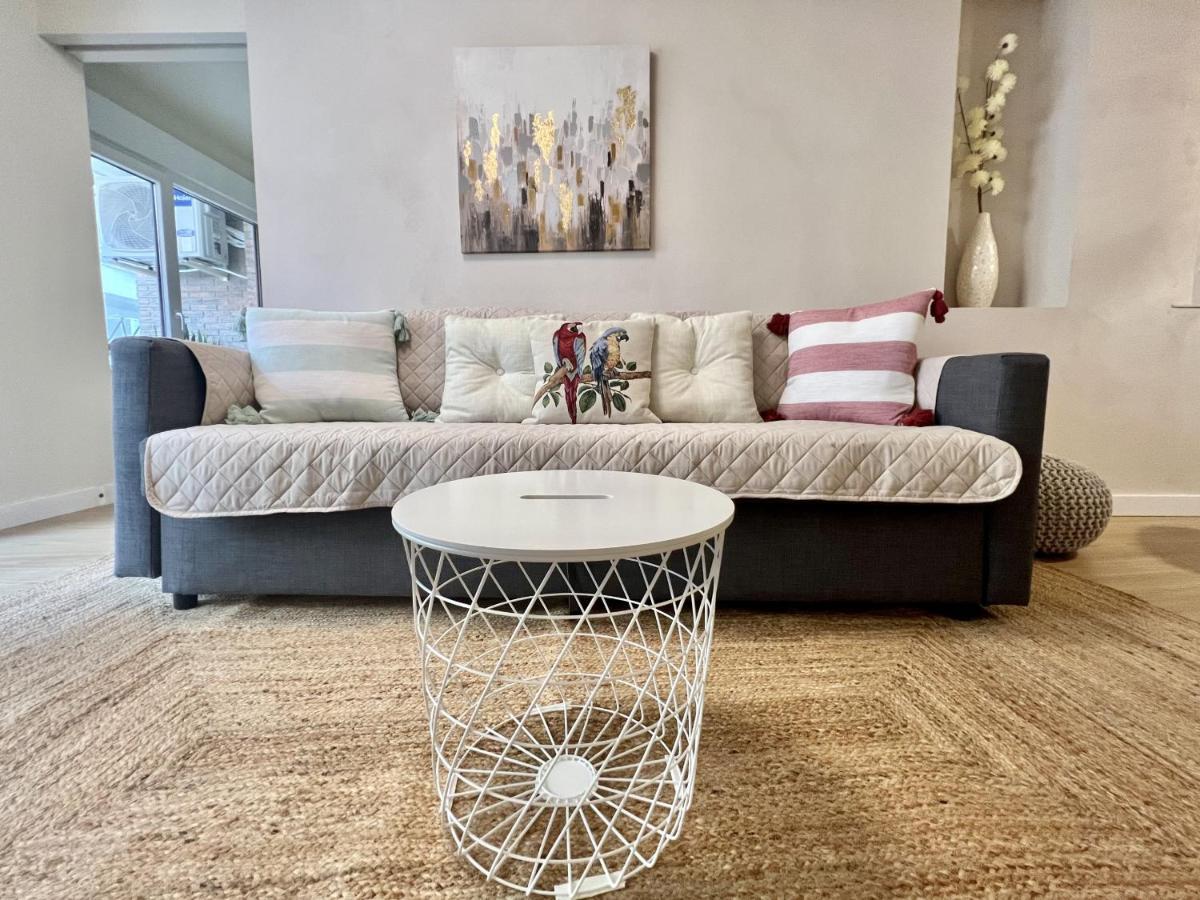 Cozy San Cristobal Apartment In Heart Of Alicante Ngoại thất bức ảnh