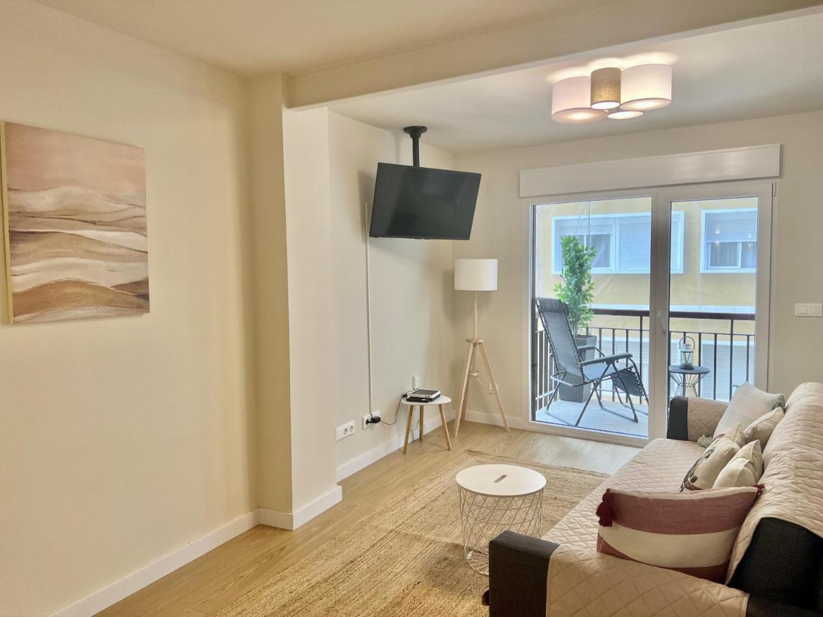 Cozy San Cristobal Apartment In Heart Of Alicante Ngoại thất bức ảnh